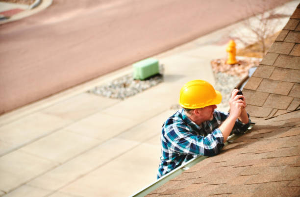 Best Flat Roof Repair Services  in Winthrop, IA